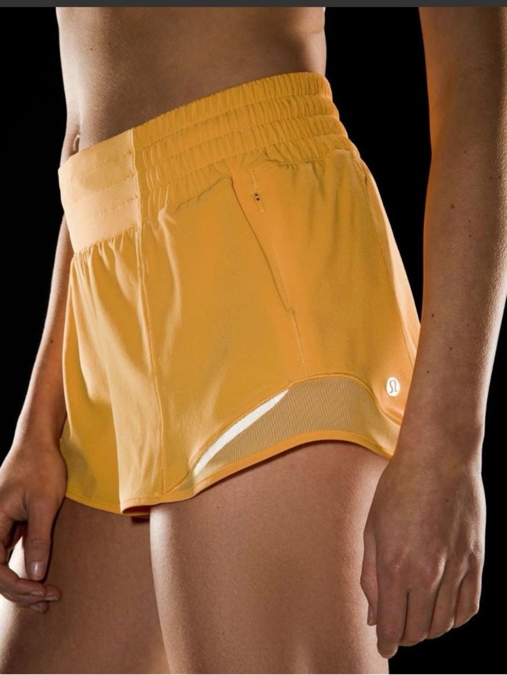 Lululemon Hotty Hot High-Rise Lined Short 2.5" in Mango Dream